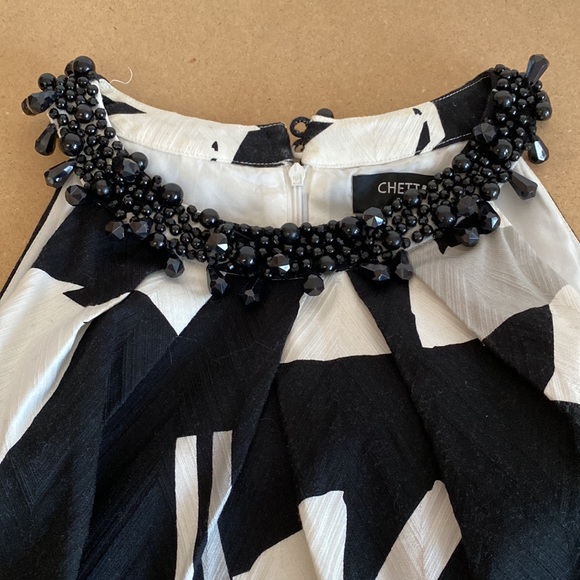Chetta B sunhee Dress. Size 10. Black and White Print - Picture 10 of 11